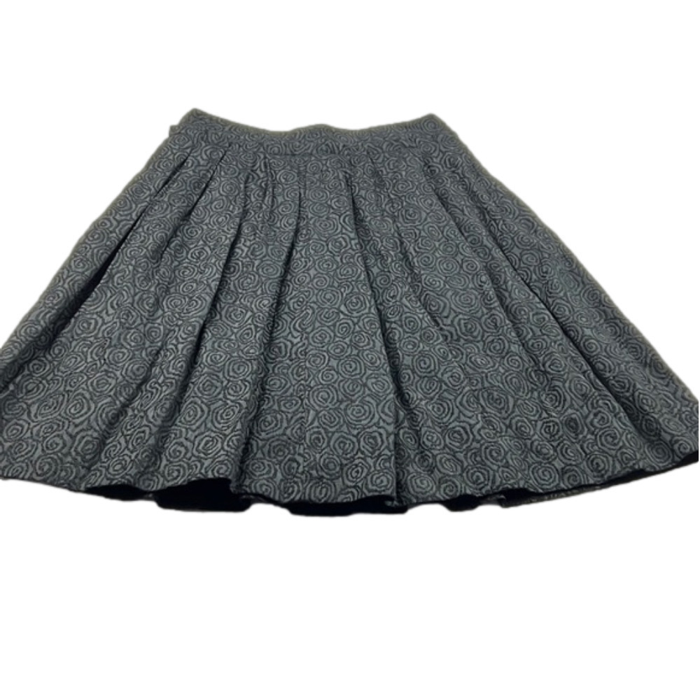 MaxMara Gorgeous Black Velvet Embossed Pleated A Line Skirt